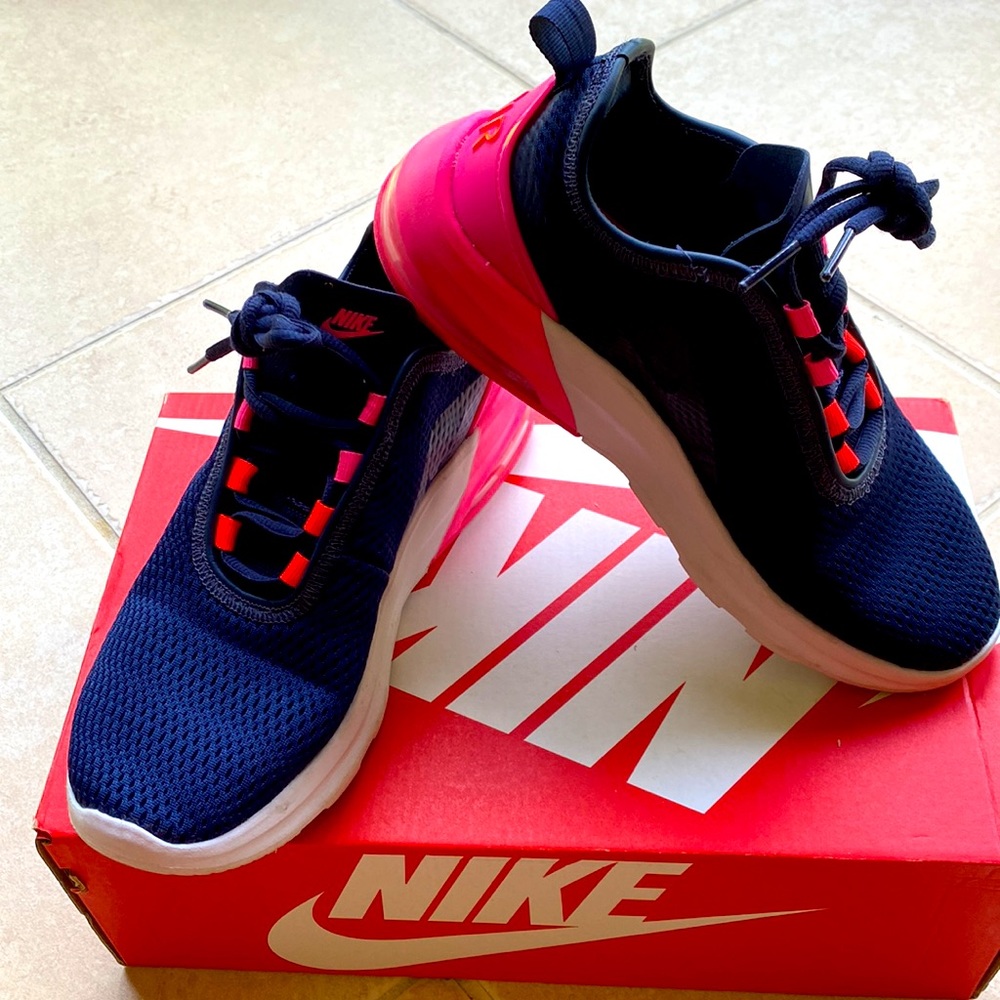 Nike women’s athletic shoes